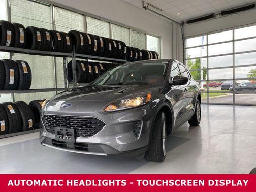 2021 Ford Escape SE