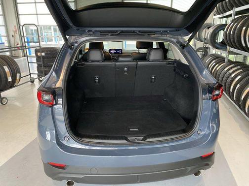 2025 Mazda CX-5 Carbon Edition