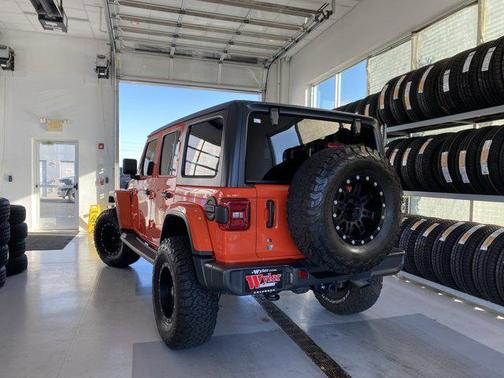 2019 Jeep Wrangler Unlimited Sahara