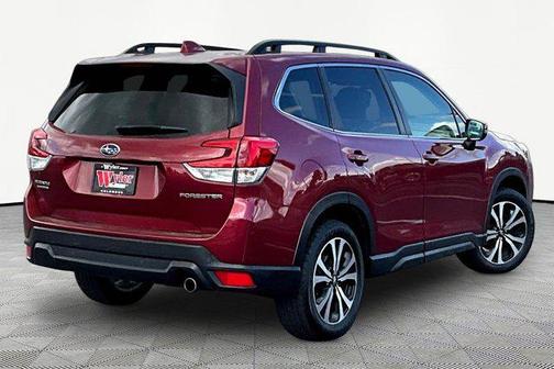 Crimson Red Pearl 2022 Subaru Forester Limited
