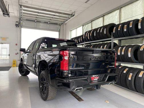 2021 Chevrolet Silverado 1500 Custom Trail Boss