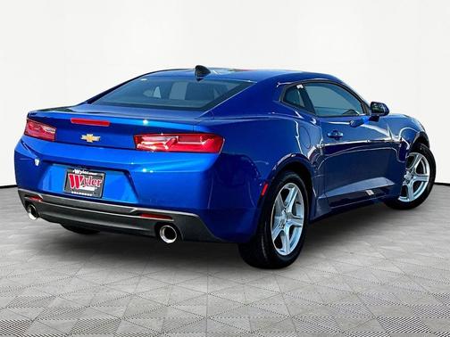 Hyper Blue Metallic 2016 Chevrolet Camaro 1LT