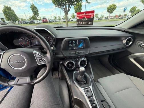 Hyper Blue Metallic 2016 Chevrolet Camaro 1LT