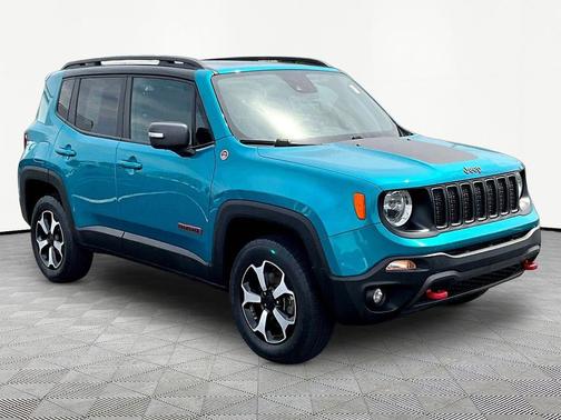 Bikini Metallic Clearcoat 2021 Jeep Renegade Trailhawk