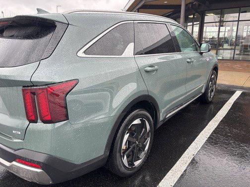 2025 Kia Sorento Hybrid EX