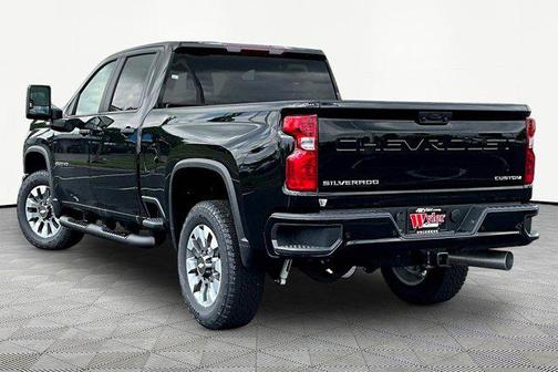 Black 2026 Chevrolet Silverado 2500 Custom