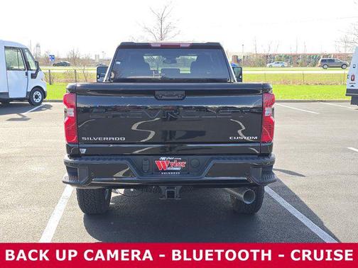 2026 Chevrolet Silverado 2500 Custom