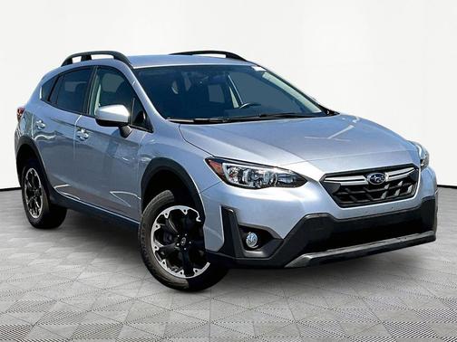 Ice Silver Metallic 2022 Subaru Crosstrek Premium
