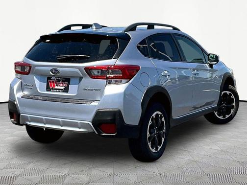 Ice Silver Metallic 2022 Subaru Crosstrek Premium