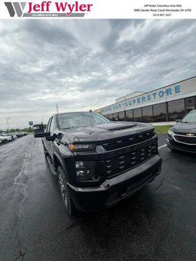 Black 2022 Chevrolet Silverado 2500 Custom