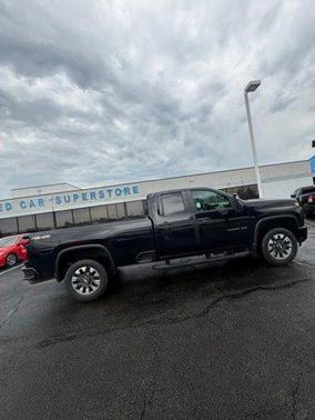 Black 2022 Chevrolet Silverado 2500 Custom