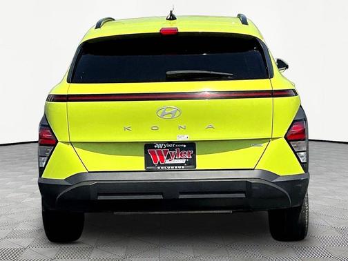 Neoteric Yellow 2024 Hyundai KONA SEL