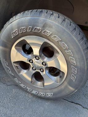 Gecko Pearlcoat 2013 Jeep Wrangler Unlimited Sport