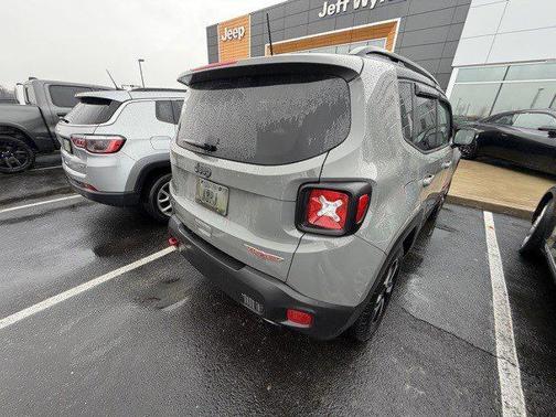 2021 Jeep Renegade Trailhawk