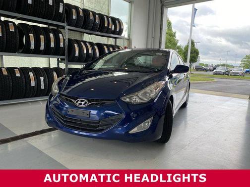 2013 Hyundai ELANTRA GS