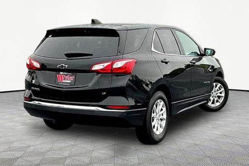 Mosaic Black Metallic 2020 Chevrolet Equinox 1LT