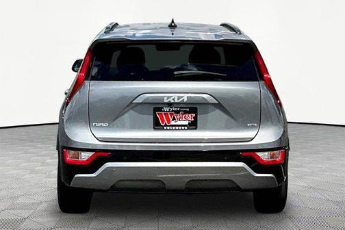 Steel Gray 2023 Kia Niro SX