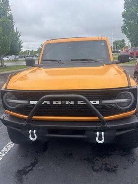 CYBER ORANGE MET TRI-COAT 2022 Ford Bronco Wildtrak