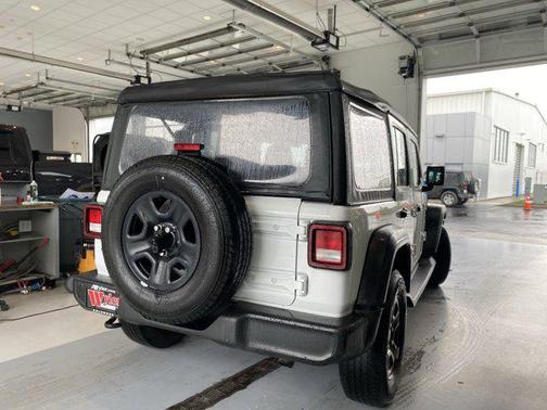 2022 Jeep Wrangler Unlimited Sport