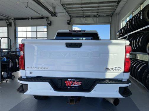 2020 Chevrolet Silverado 3500 High Country