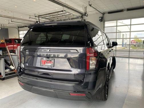 2023 Chevrolet Suburban 4WD Z71