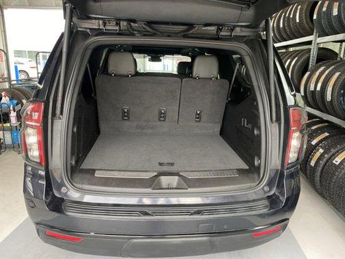 2023 Chevrolet Suburban 4WD Z71