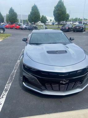 Satin Steel Gray Metallic 2019 Chevrolet Camaro 2SS