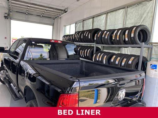 2021 RAM 2500 Tradesman Crew Cab 4x4 6'4' Box