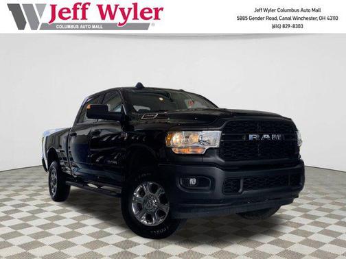 2021 RAM 2500 Tradesman Crew Cab 4x4 6'4' Box