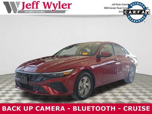 2025 Hyundai ELANTRA SE