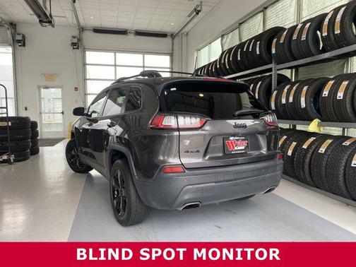 2020 Jeep Cherokee Altitude
