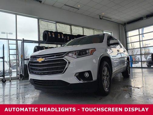 2020 Chevrolet Traverse LT Cloth