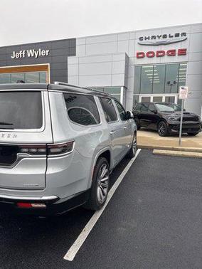2022 Jeep Grand Wagoneer Series II 4x4