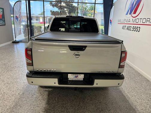 2020 Nissan Titan SL