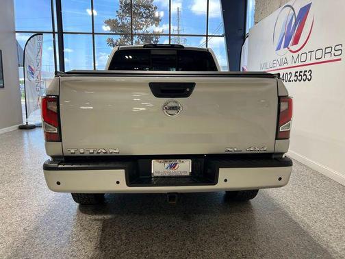 2020 Nissan Titan SL