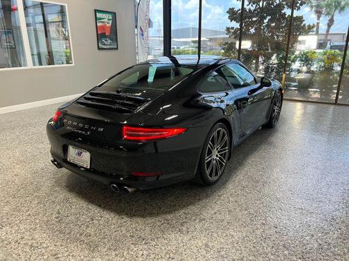 2015 Porsche 911 Carrera S