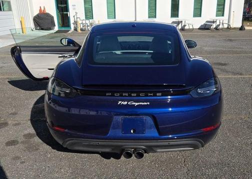 2024 Porsche 718 Cayman Style Edition