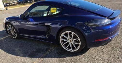 2024 Porsche 718 Cayman Style Edition