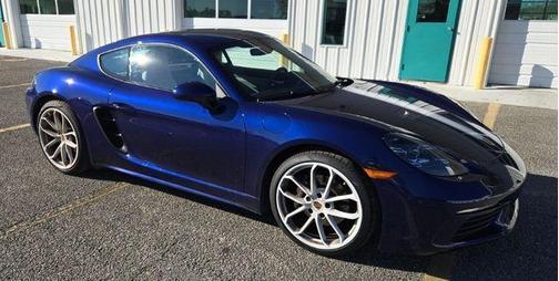 2024 Porsche 718 Cayman Style Edition