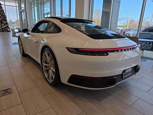 2023 Porsche 911 Carrera