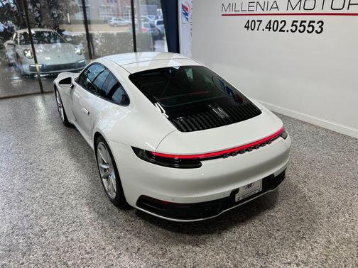 2023 Porsche 911 Carrera