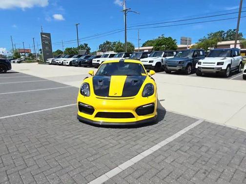 2016 Porsche Cayman GT4