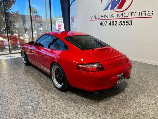 2003 Porsche 911 Carrera