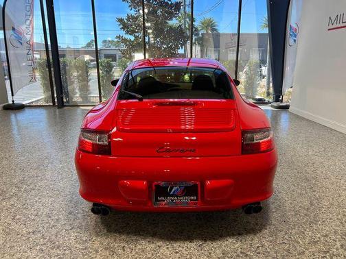 2003 Porsche 911 Carrera