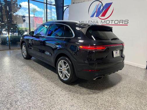 2020 Porsche Cayenne Base