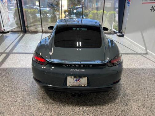 2018 Porsche 718 Cayman Base