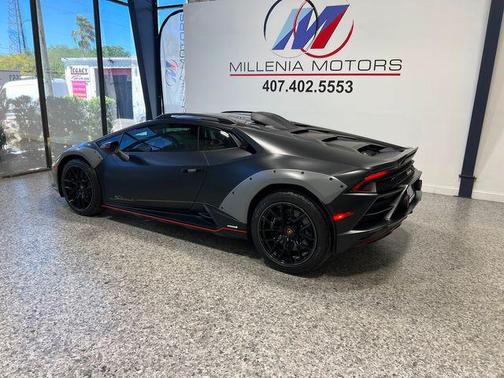 2023 Lamborghini Huracan Sterrato Sterrato