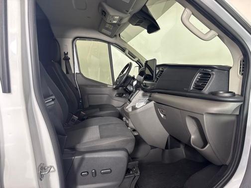 OXFORD WHITE 2023 Ford Transit-150 BASE