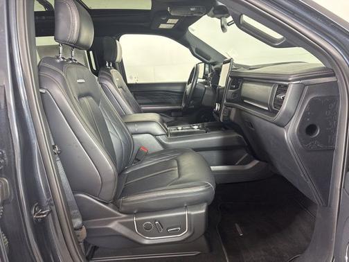 2024 Ford Expedition PLATINUM