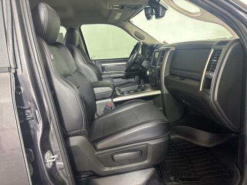 Granite Crystal Clearcoat Metallic 2018 RAM 1500 SPORT